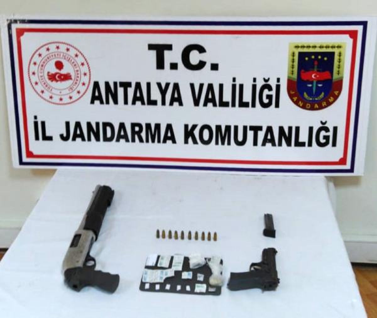 Antalya'da Turuncu Çember operasyonunda 14 tutuklama #1