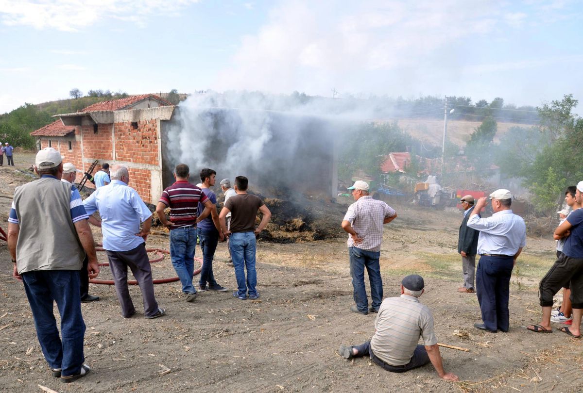 Tears of the farmer whose produce is burning in Tekirdağ # 4