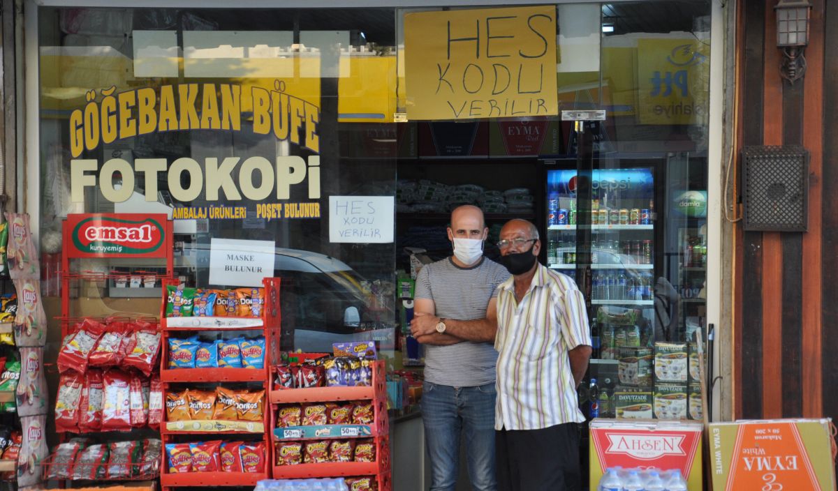 Merchants in Gaziantep give HES code to citizens for money # 2