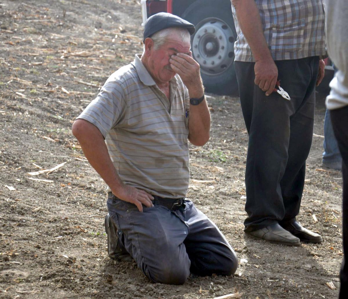 Tears of the farmer whose produce is burning in Tekirdağ # 1