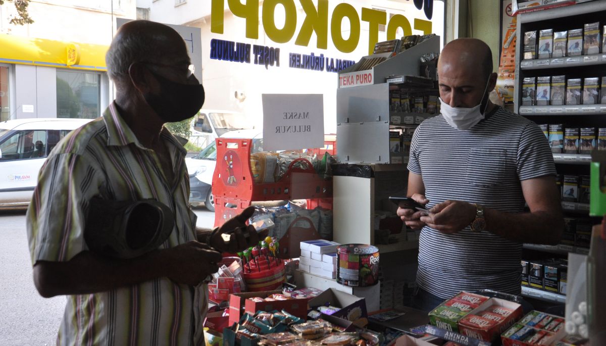 Gaziantep merchants give HES code to citizens for money # 4