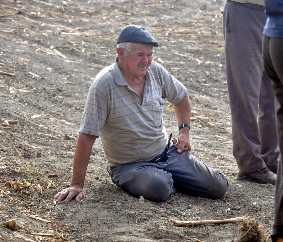 Tears of the farmer whose produce is burning in Tekirdağ # 3