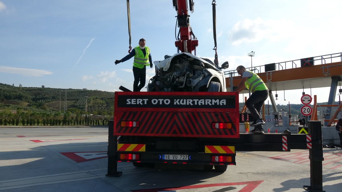 Accident where a luxury jeep hit a concrete barrier at toll booth no.  Highway 5