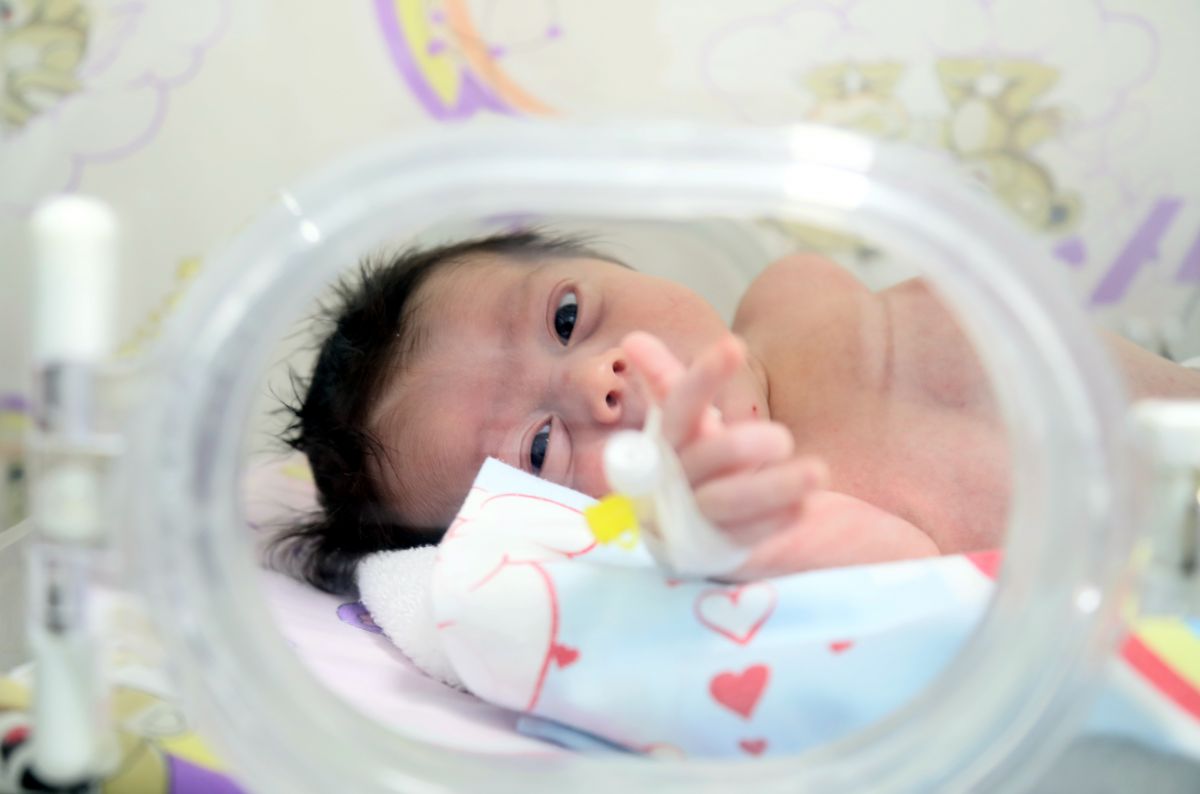 Baby born in Antalya with all internal organs reversed #3