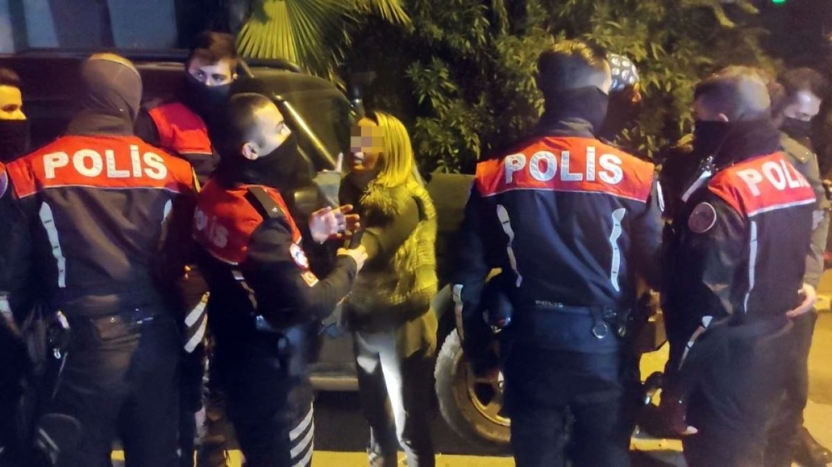 The driver, who did not obey the warning to stop in Antalya, followed dozens of police # 3