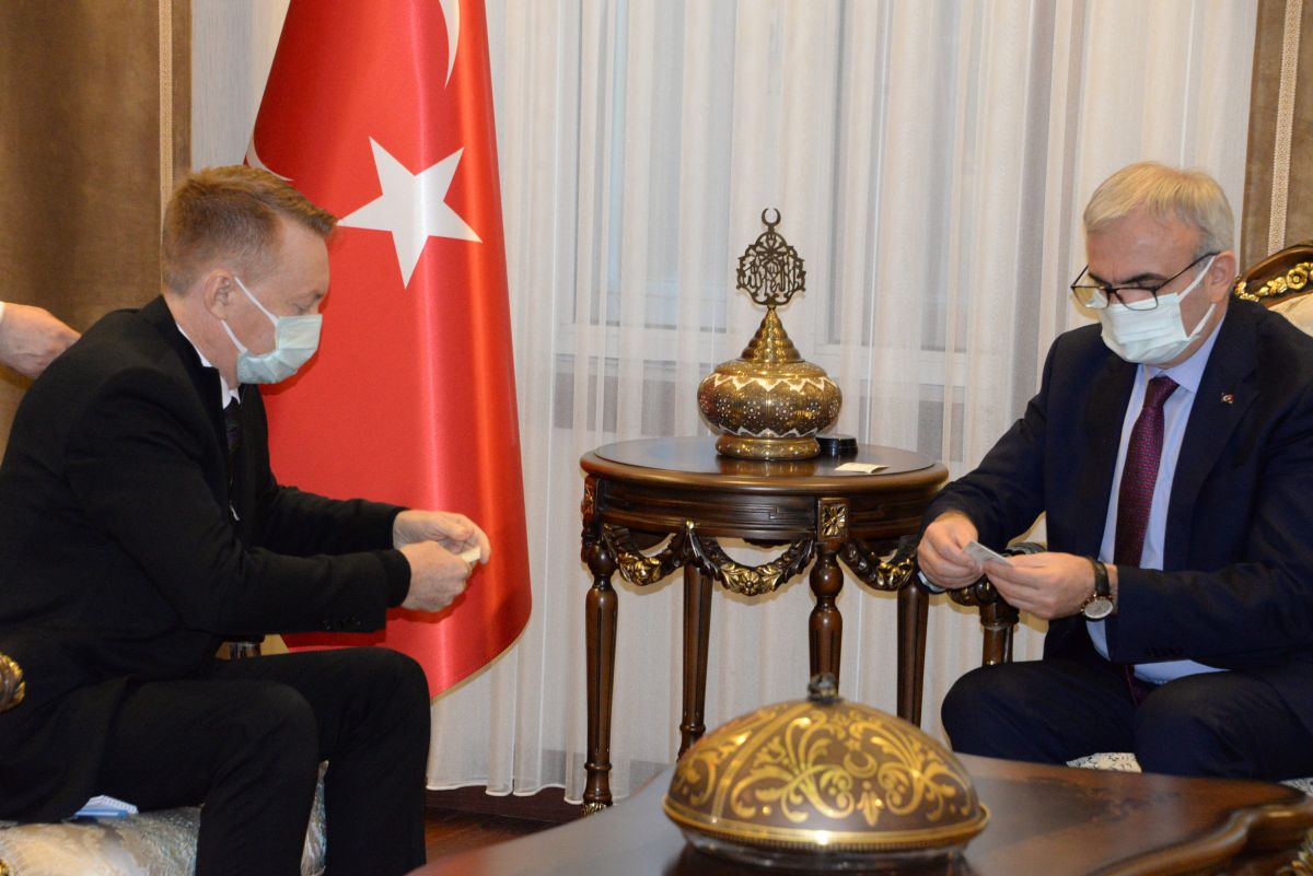 Australian Ambassador praises Turkey's healthcare system in Diyarbakır #5
