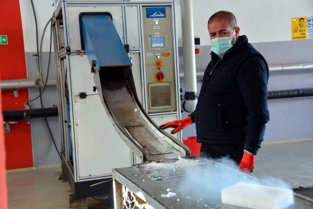 Maraş ice cream ice is used while transporting German vaccine #6