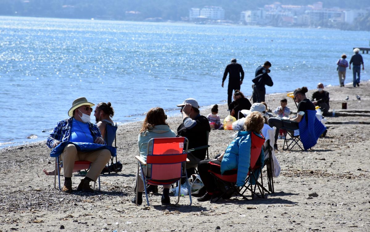 Marmaris in yerleşik yabancıları 2 nci doz aşılarını yaptırdı #1