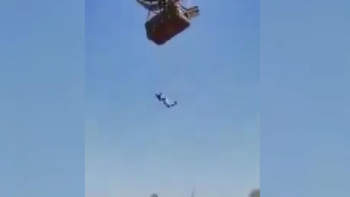 Person dangling from a hot air balloon in Mexico escaped at the last moment #4