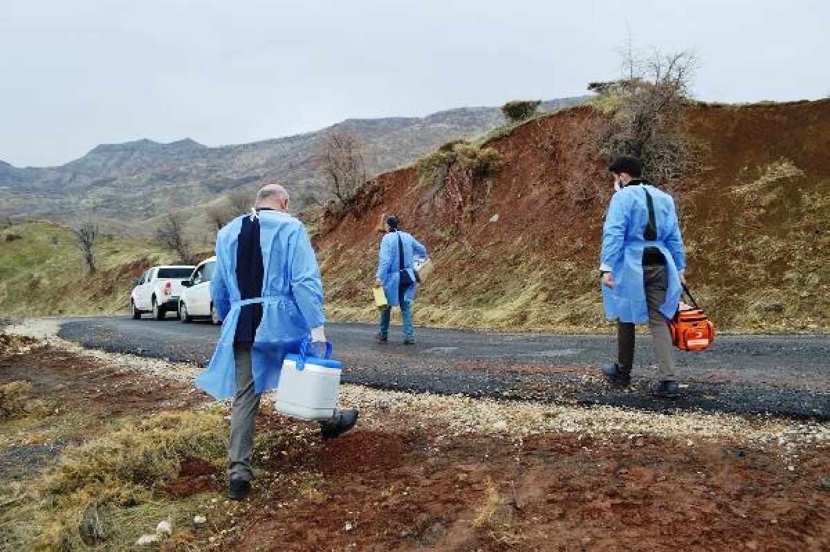 Vaccination teams reach villages in difficult conditions in Adıyaman #3