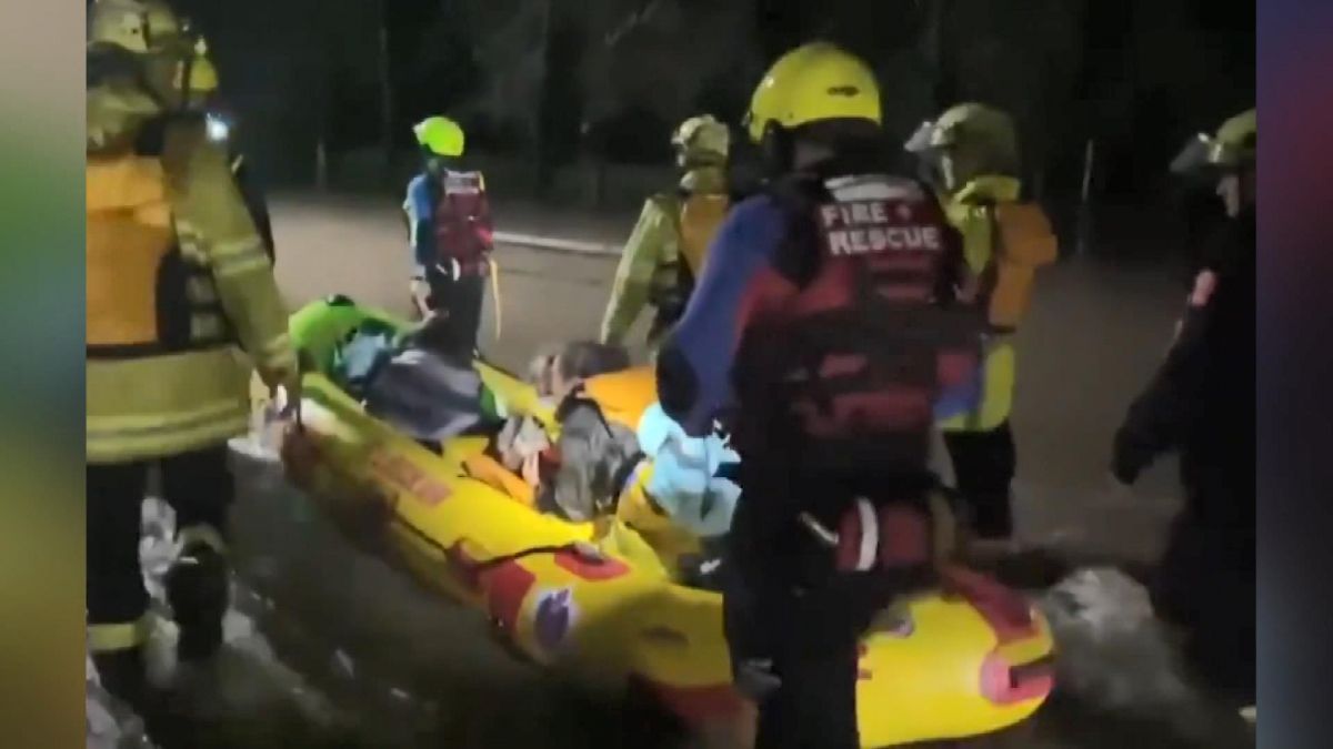 Thousands of people evacuated in flood disaster in Australia #3