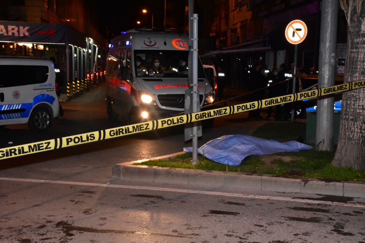 İzmir'deki eğlencede 1 kişi öldü, 6 kişi yaralandı