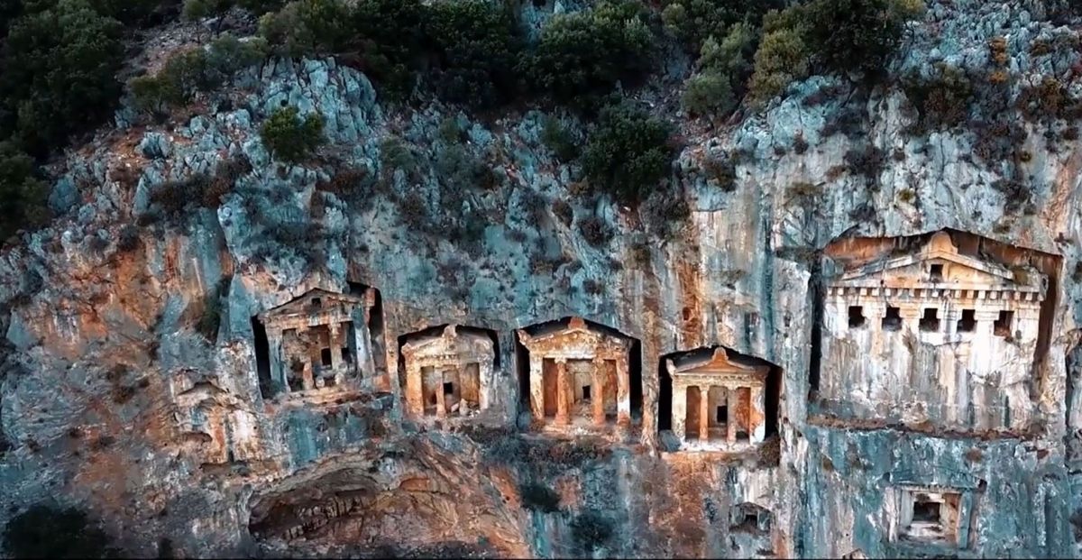 Kaunos Antik Kenti ndeki kaya mezarları, yok olma tehlikesiyle karşı karşıya #1