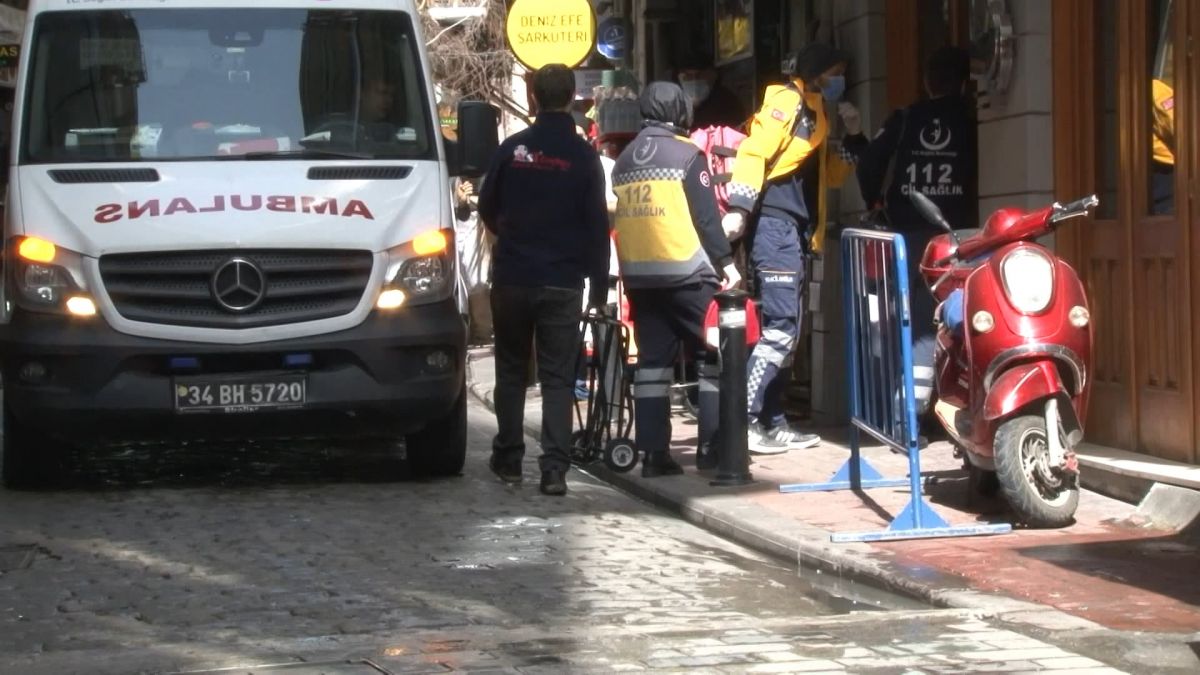 Beyoğlu'ndaki otelde, İsrail uyruklu Türk vatandaşının cansız bedeni bulundu