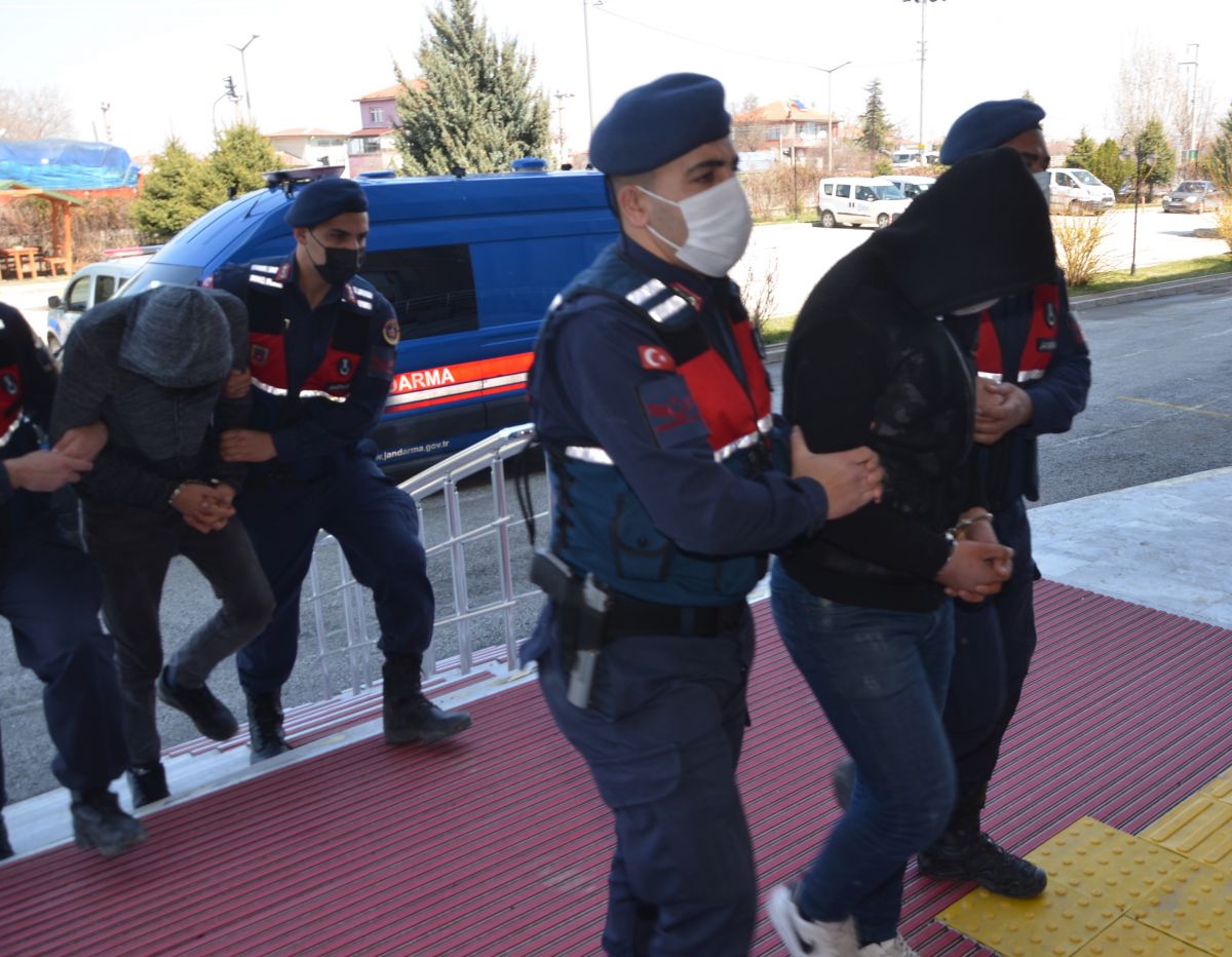 Konya'da ölü bulunan Buket'in annesi: Kızıma tuzak kuruldu