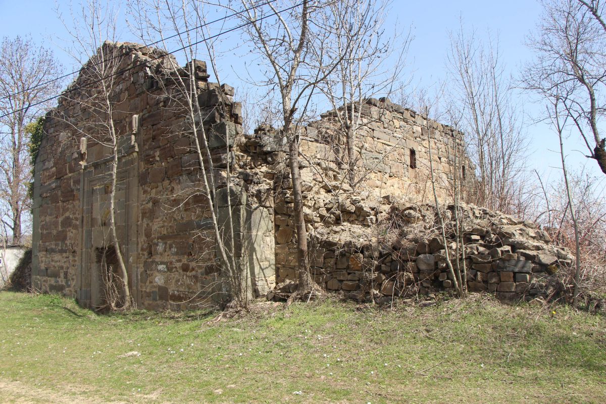 Samsun'da Tarihi Rum Kilisesi definecilerin talanına uğradı