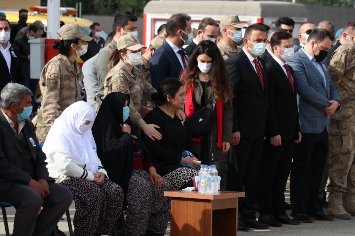 Siirt şehidi Erkan Erdem'in naaşı Niğde'ye uğurlandı