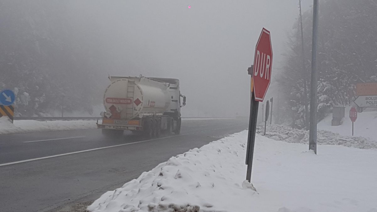 Bolu Dağı'nda yoğun sis görüldü