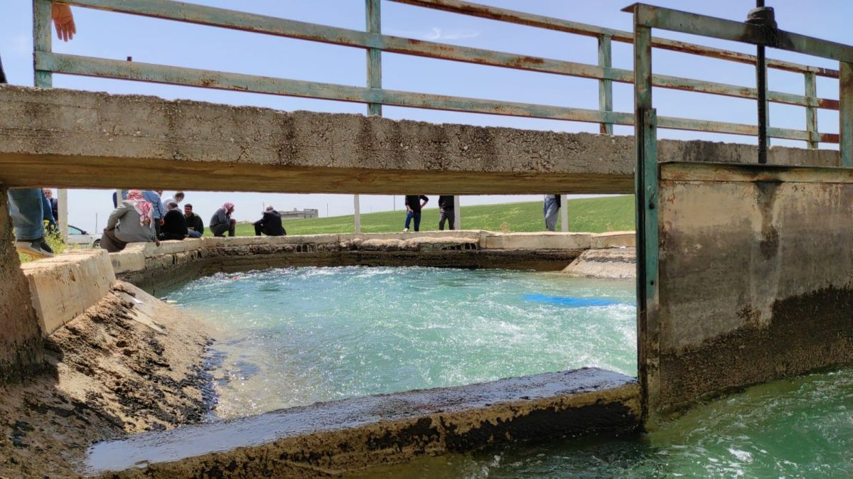 Şanlıurfa'da sulama kanalında akıntıya kapılan genç kayboldu