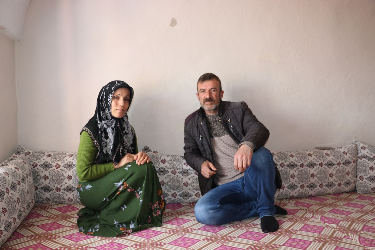 Mardin'de gözlerini kaybetme riskli hidrosefali hastası anne, yardım bekliyor
