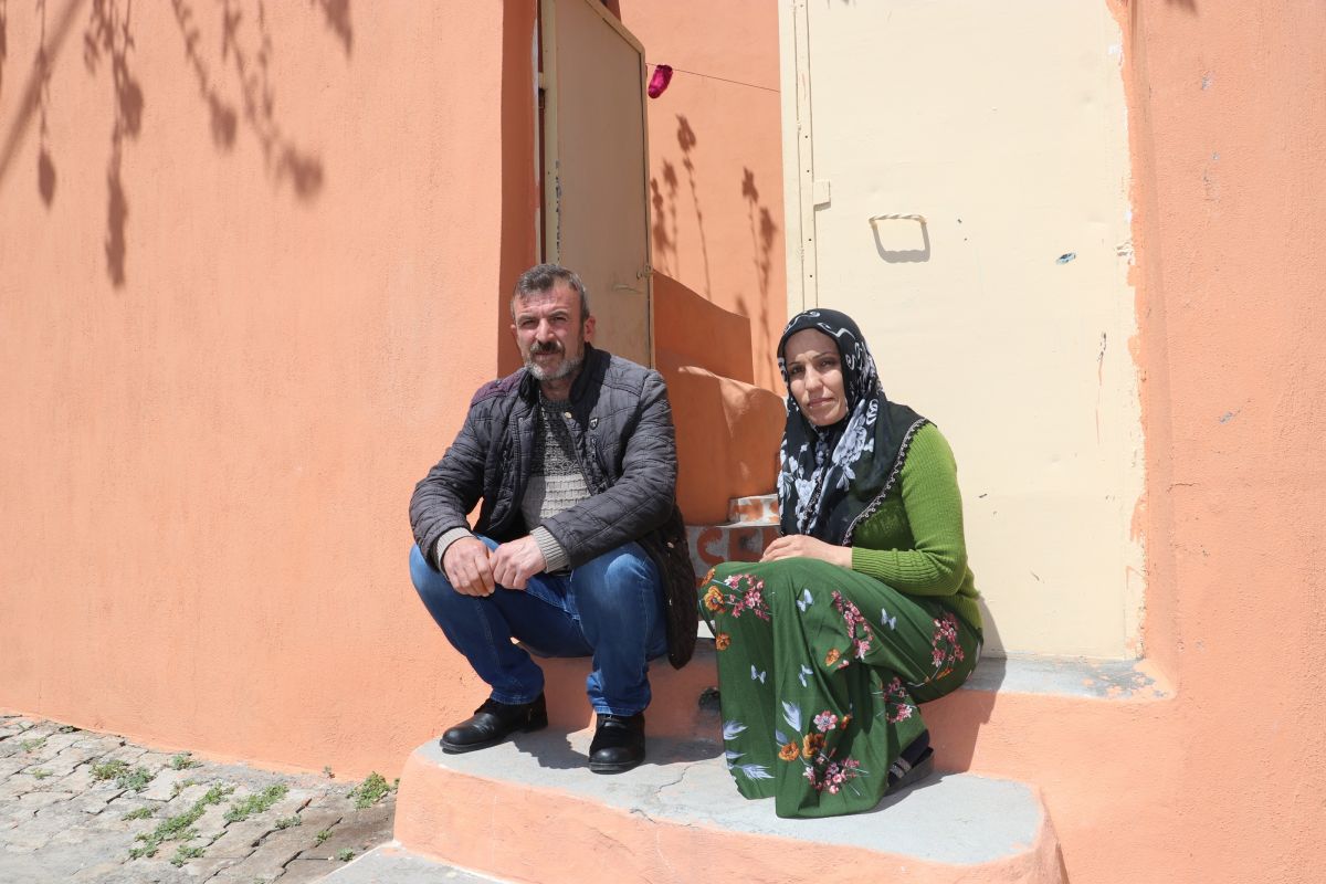 Mardin'de gözlerini kaybetme riskli hidrosefali hastası anne, yardım bekliyor