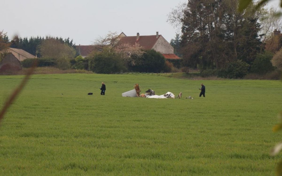 Plane crashed in France: 4 dead #2