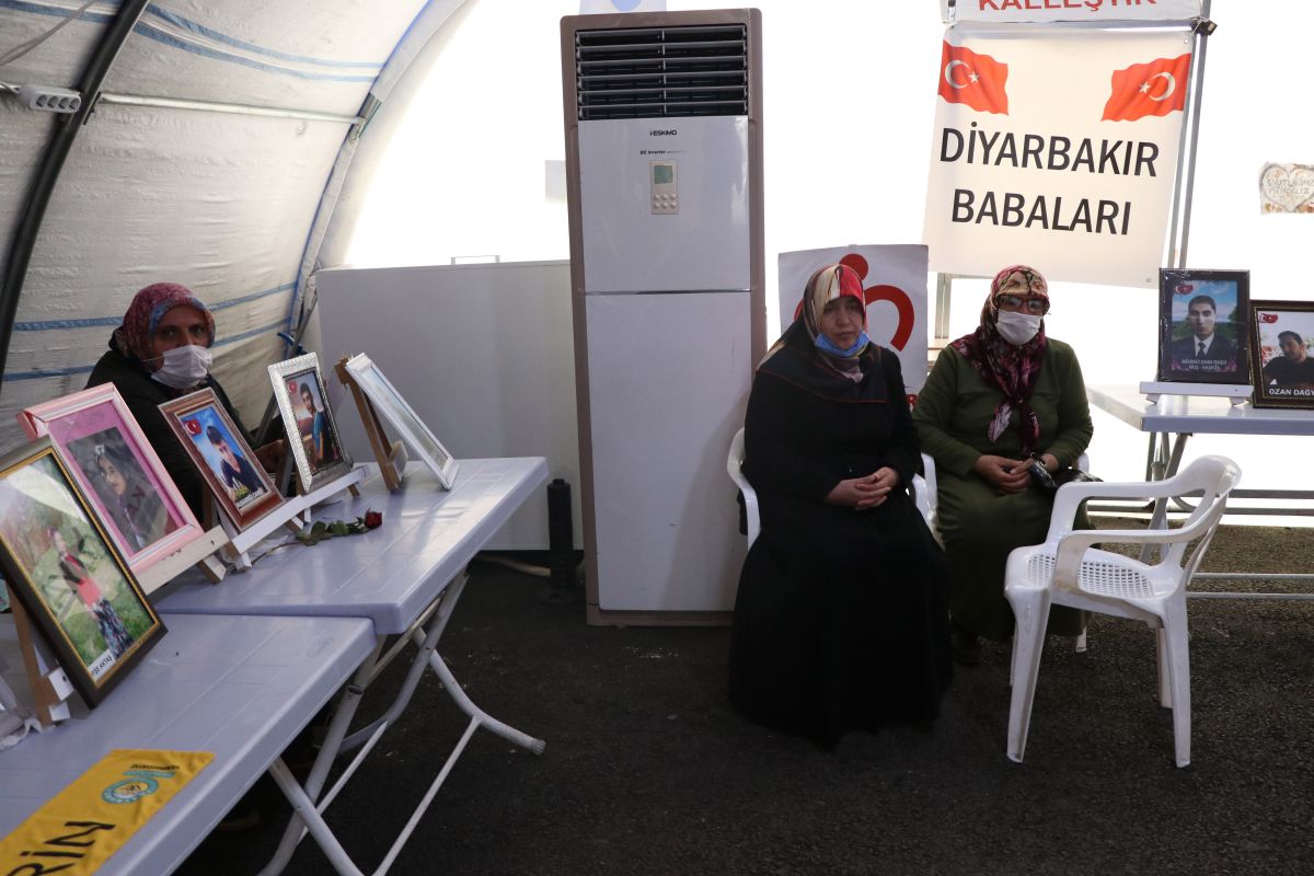 Diyarbakır'da nöbet tutan baba: HDP kapanınca, Kandil'i kapatacaklar