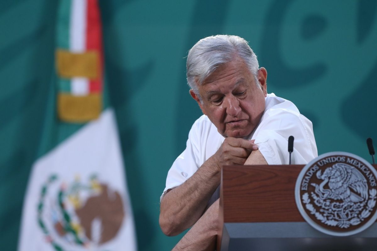Mexican President Obrador gets AstraZeneca vaccine #3