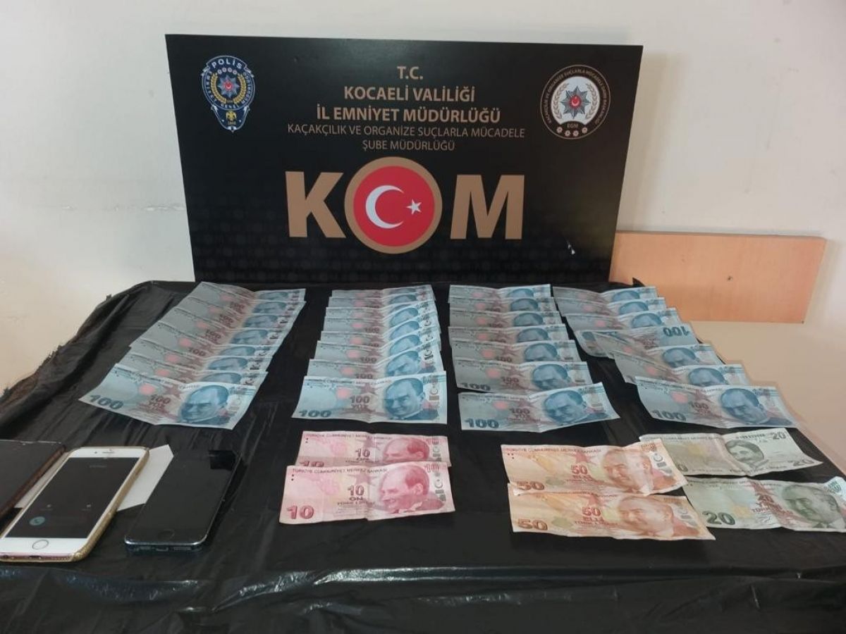 Kocaeli'de sahte para operasyonu: 3 tutuklama