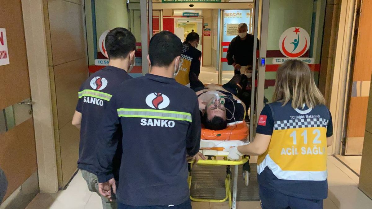 Bursa'da kolu makineye sıkışan tekstil işçisi yaralandı
