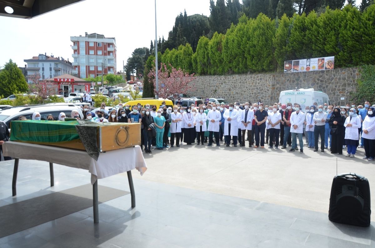 Ordu'da genç doktor kalbine yenildi