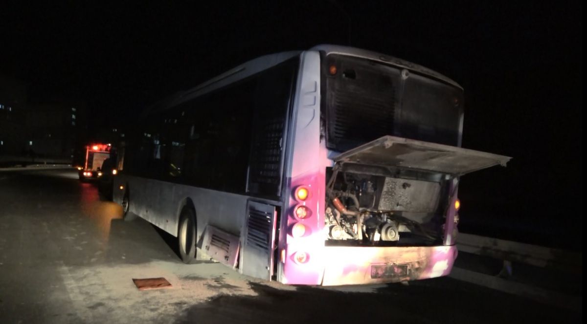 İstanbul'da otobüste yangın