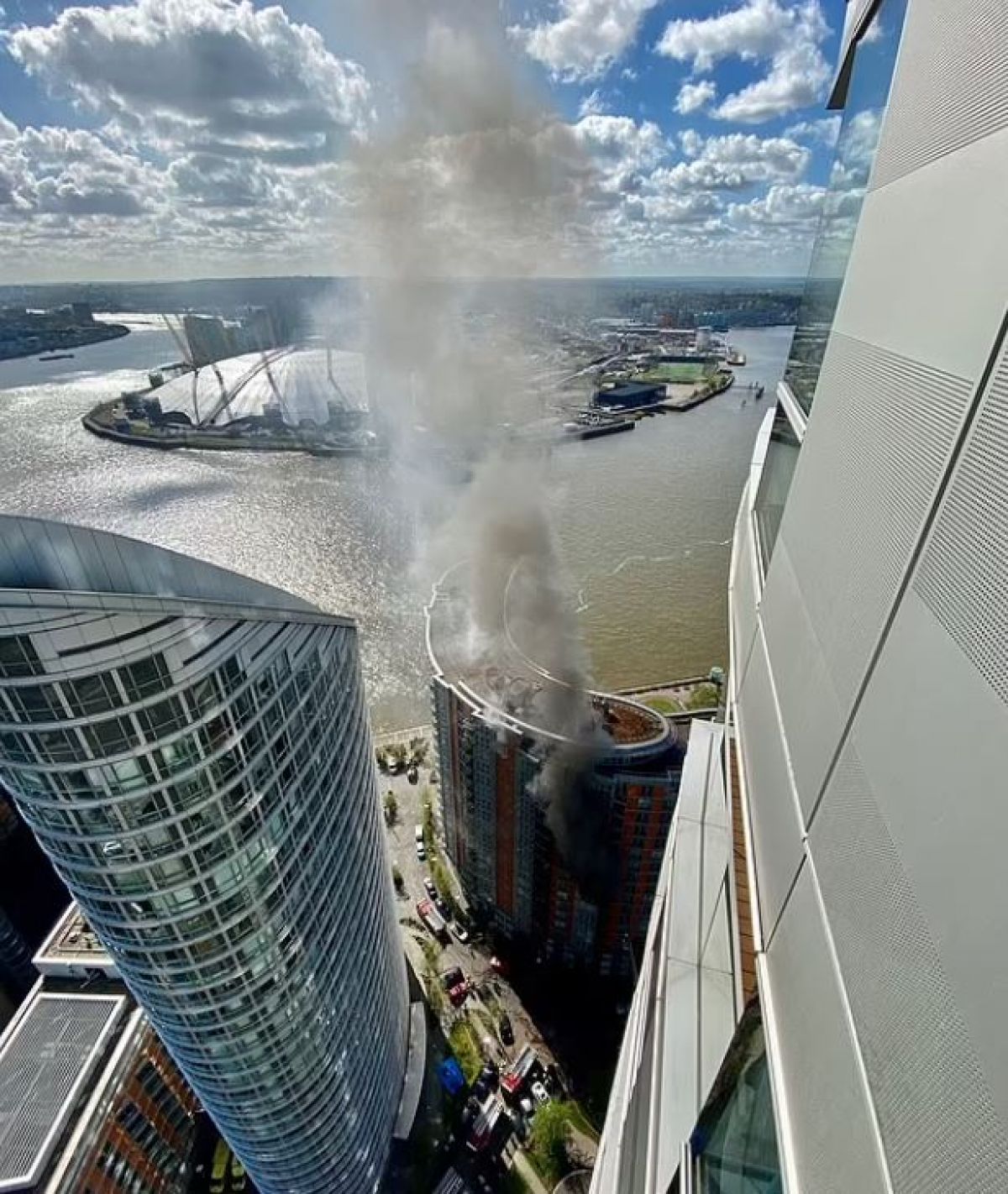 Fire #2 in 43-storey London flat