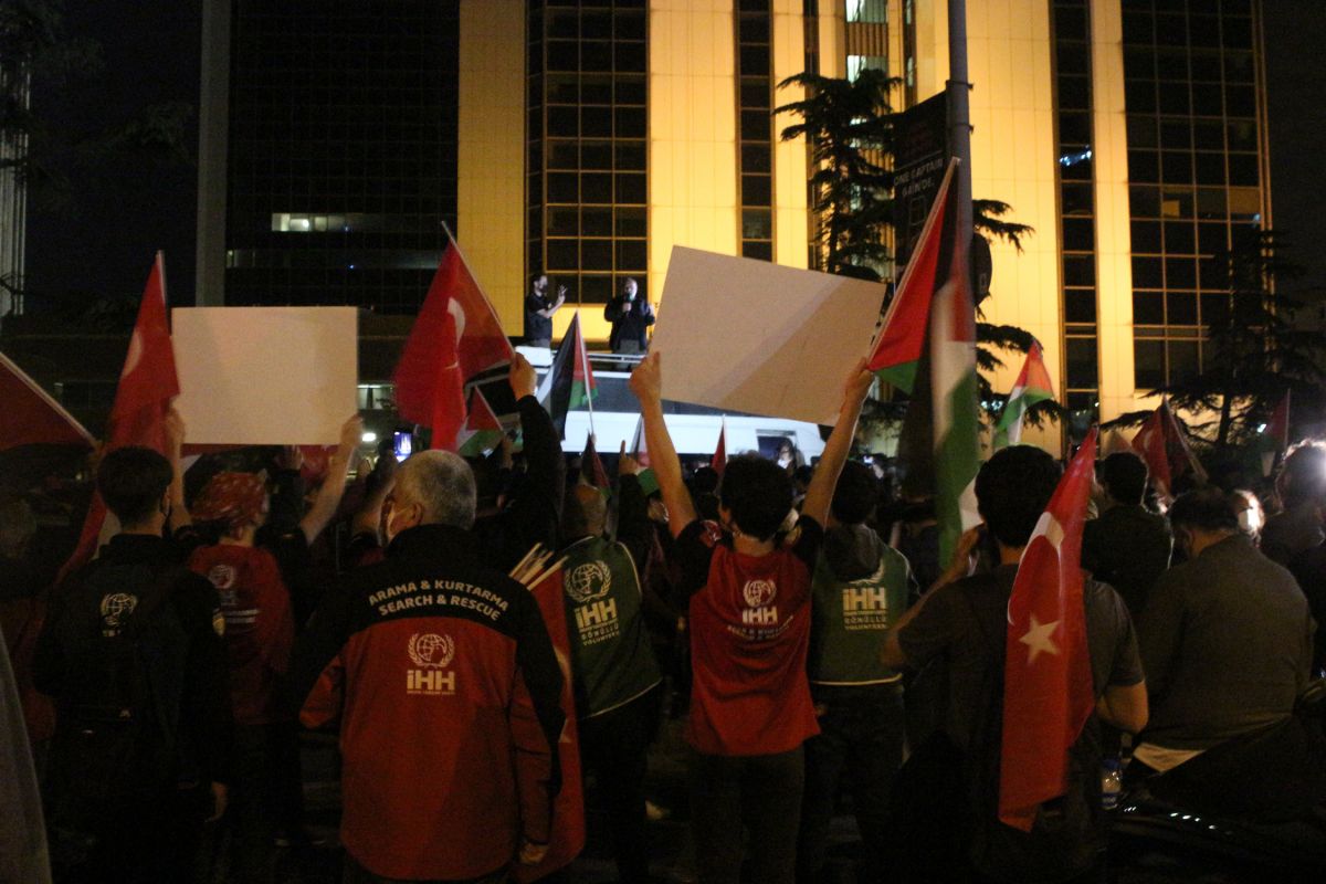 İHH dan, İsrail Konsolosluğu önünde protesto #7
