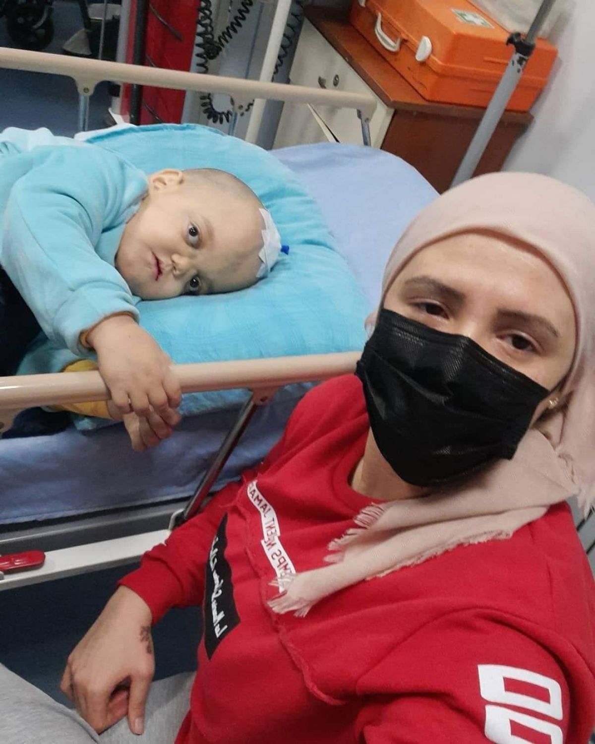 Zonguldak ta hayatını kaybeden oğluna bayramlık alan anne yürekleri dağladı #4