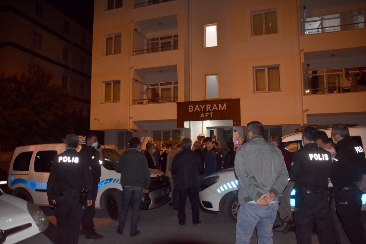 Kayseri’de konuşmak için gittikleri evi silahla bastılar: 5 yaralı #9