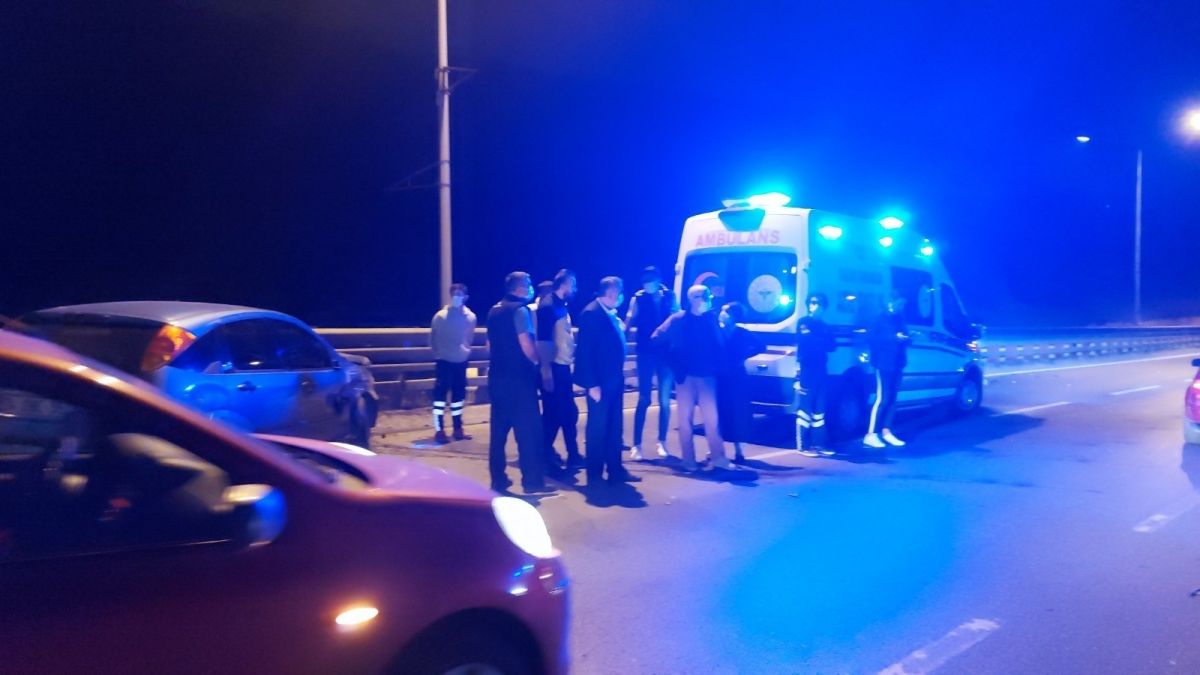 İstanbul da şampiyonluk kutlamasında kaza: 4 yaralı #2