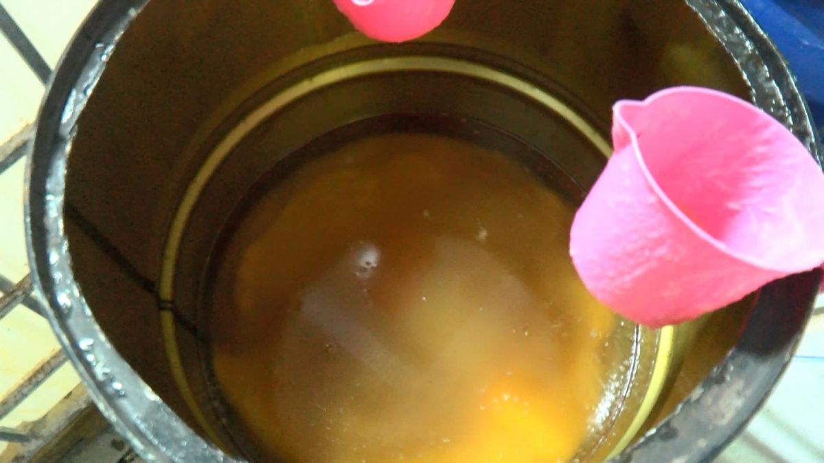 Esenyurt ta sahte deterjan üreten imalathaneye baskın: 6 gözaltı #3