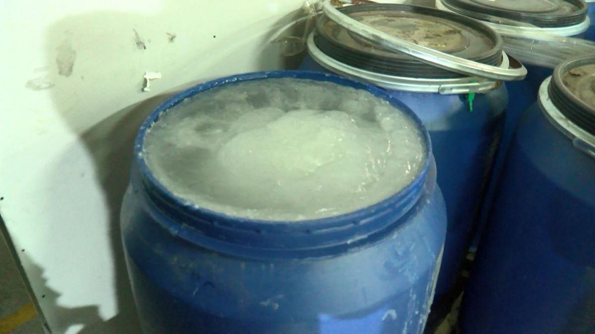 Esenyurt ta sahte deterjan üreten imalathaneye baskın: 6 gözaltı #5