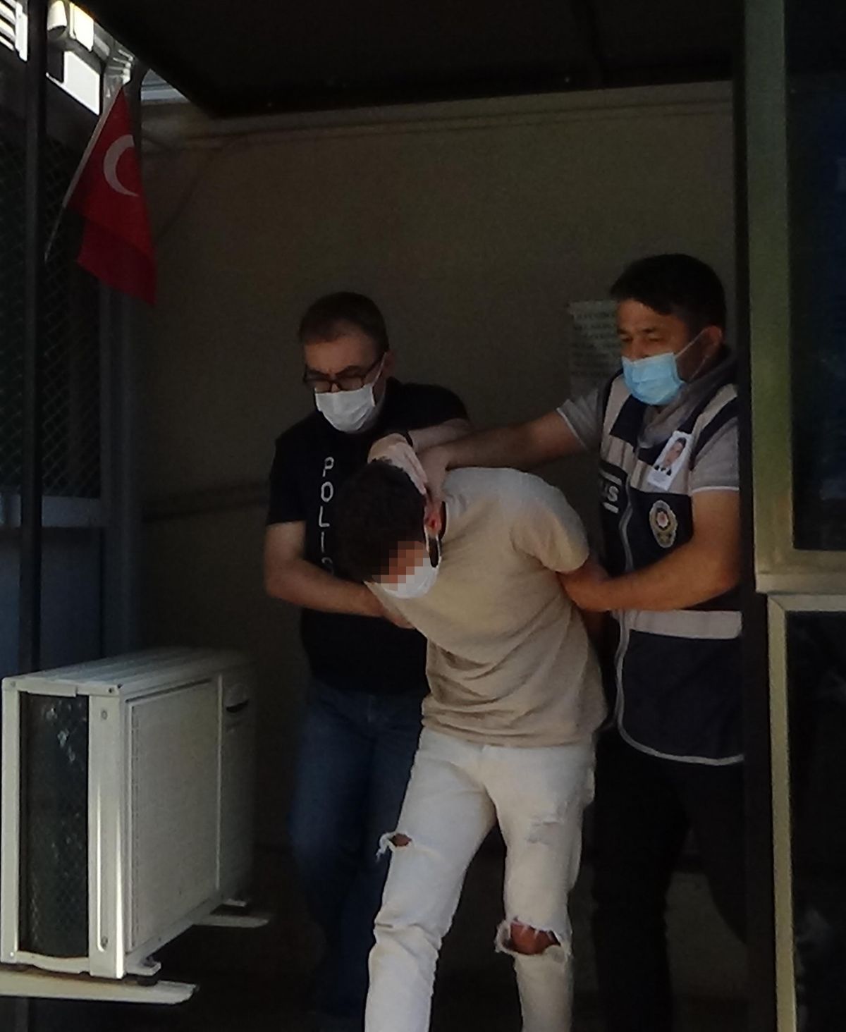 Bodrum daki şehit polisin şüphelileri, adliyeye sevk edildi #10