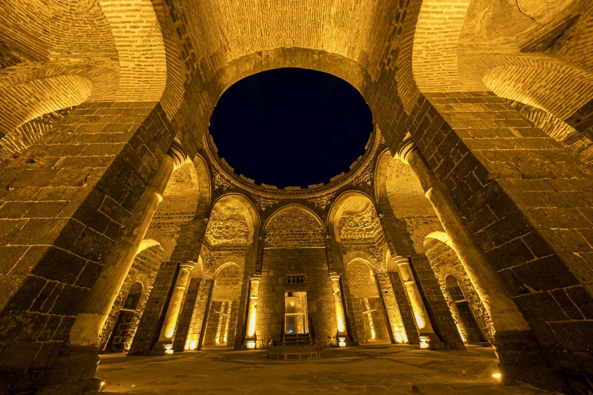 Diyarbakır daki 1600 yıllık kilise, sanat galerisi olacak #2