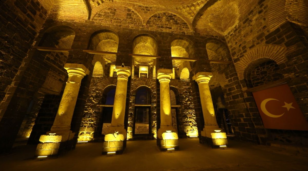 Diyarbakır daki 1600 yıllık kilise, sanat galerisi olacak #5