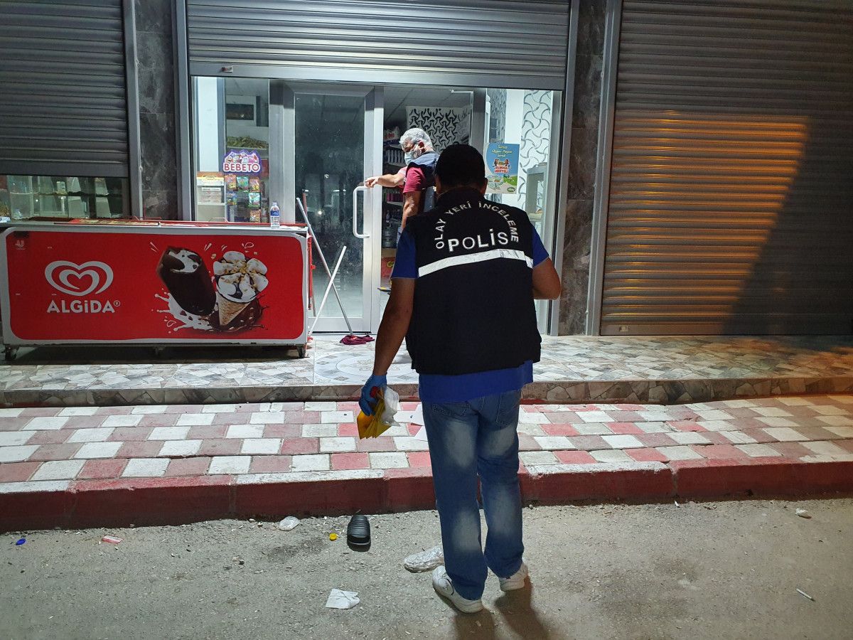 Adana da sokak ortasında silahlı saldırı: 1 ölü 1 yaralı #8