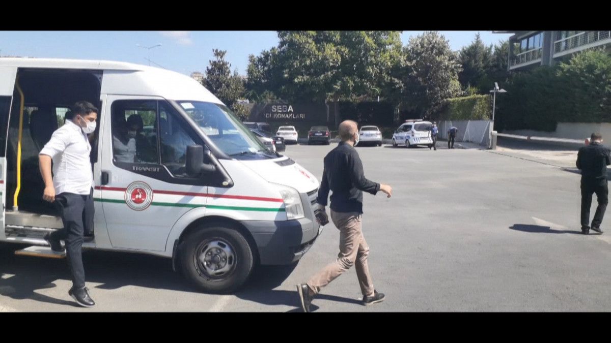 Ebru Şallı nın eşini arayan haciz memurları, eski eşiyle karşılaştı #3