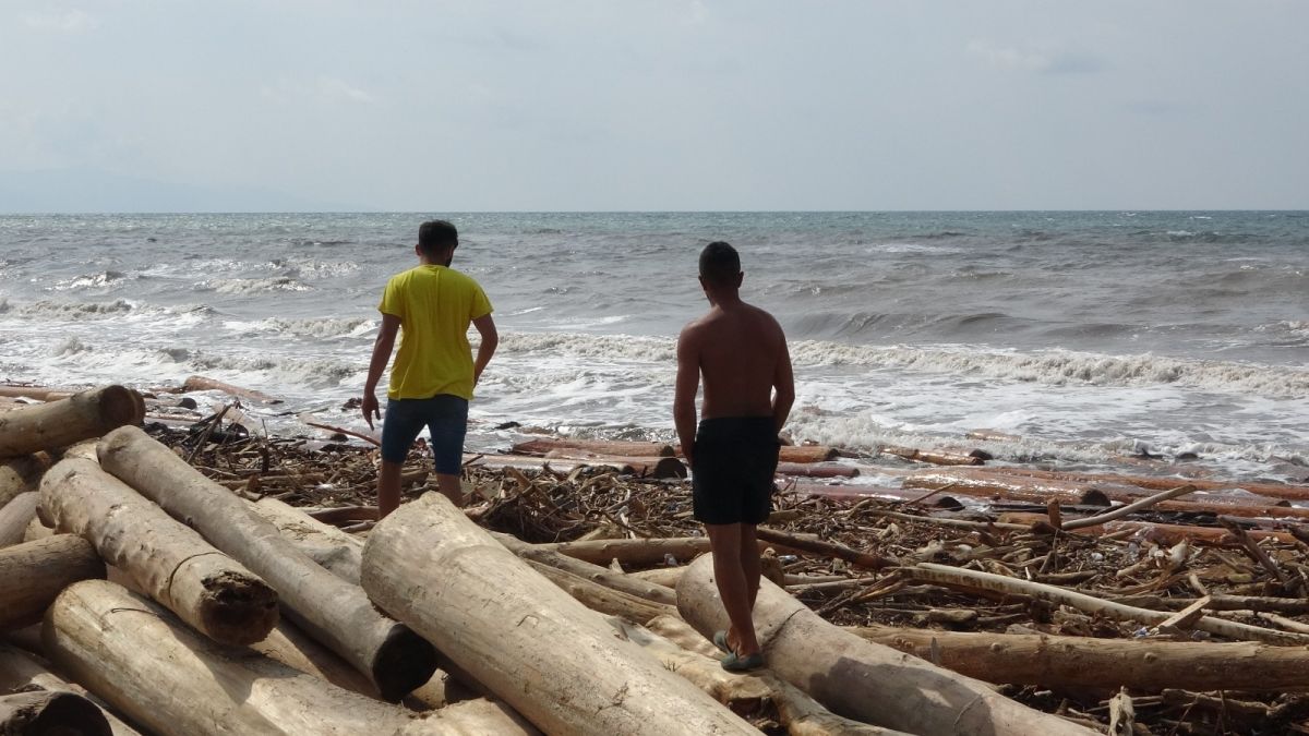 Sinop ta denizden 3 ceset çıkartan gençler konuştu #1