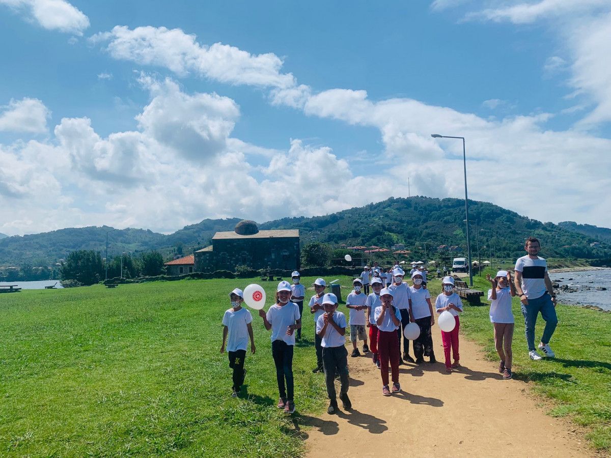 Ordu da mevsimlik işçilerin çocuklarıyla uçurtma uçuruldu #4