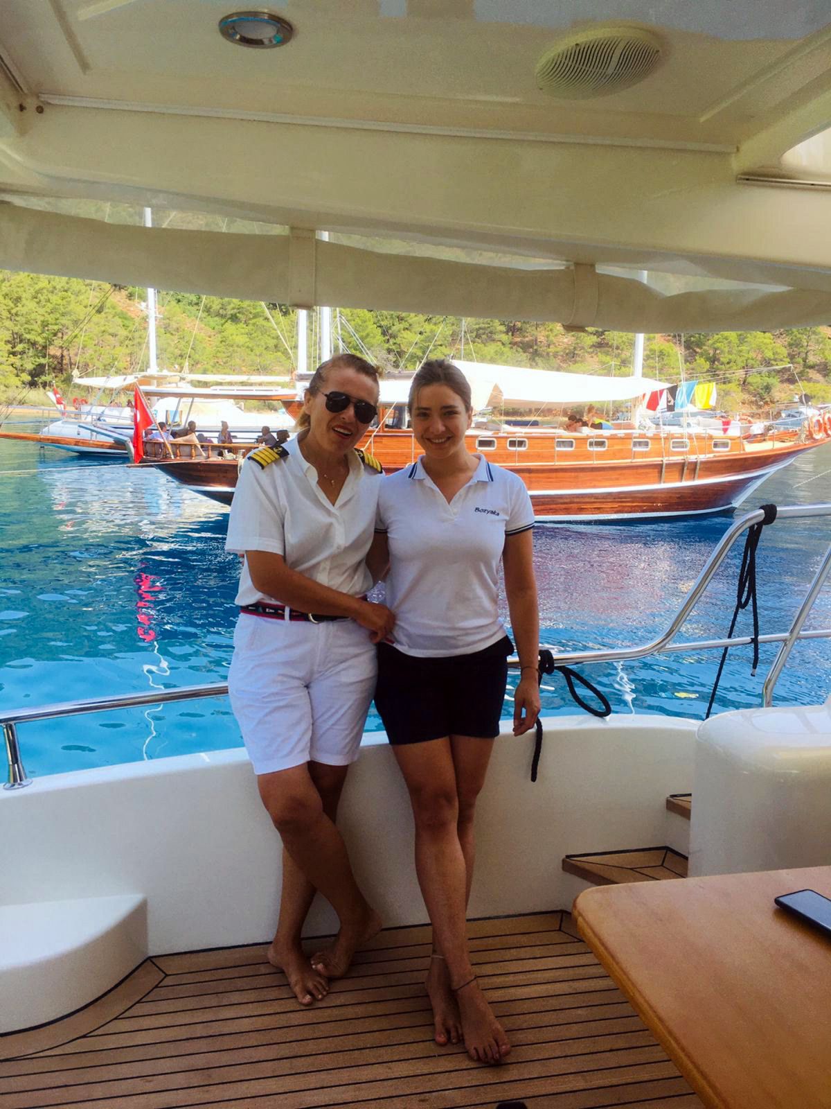 Göcek te deri sırtlı deniz kaplumbağası canlı görüntülendi #5