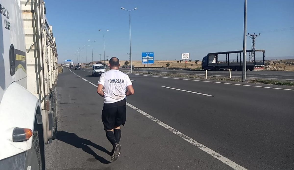 Kayseri de koşarken tohum serpti #2