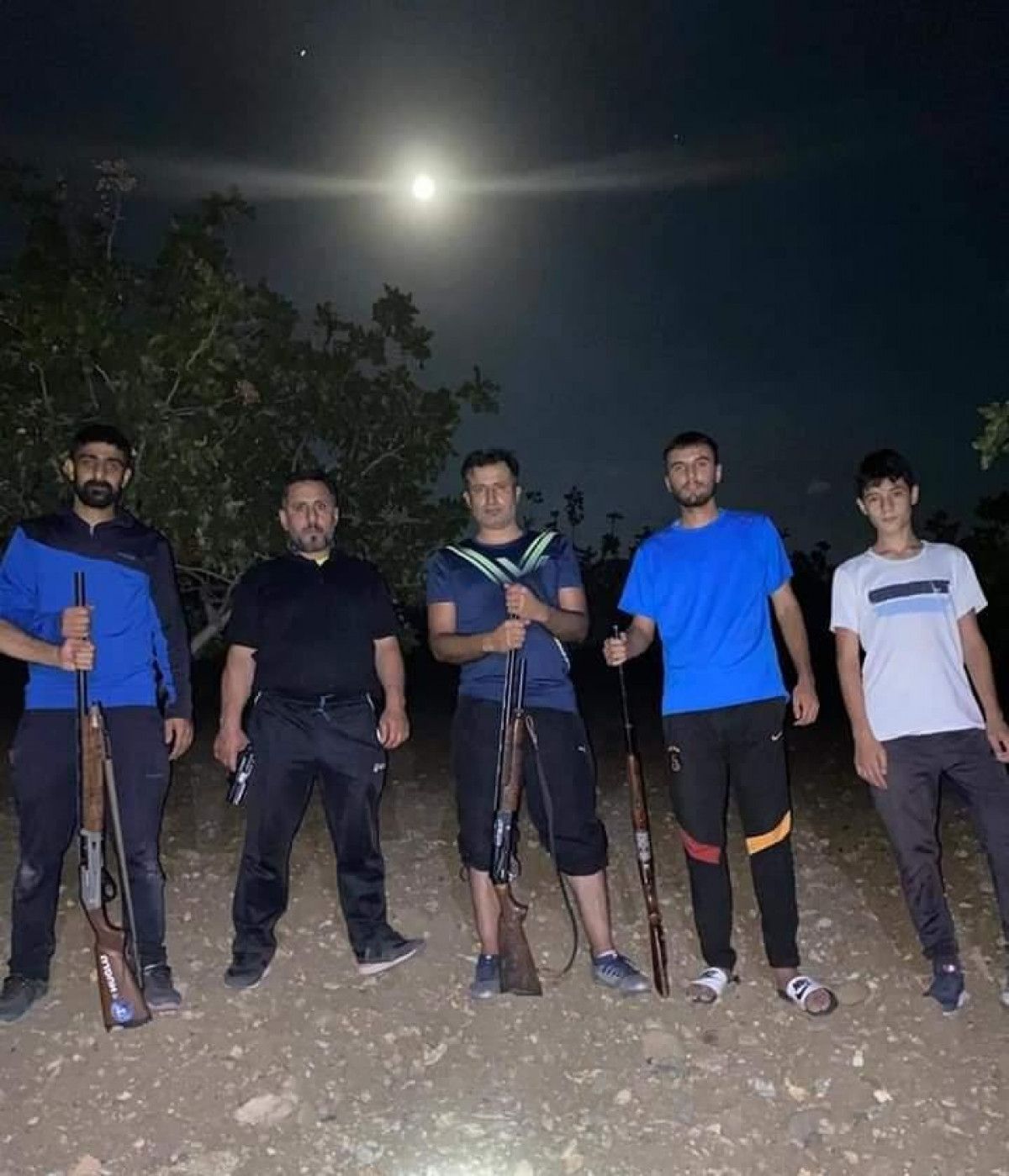 Batman da bekçiler, fıstık bahçelerinde hırsız nöbeti tutuyor #1