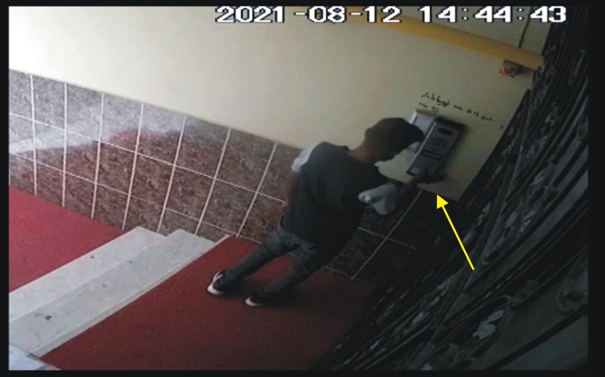 Osmaniye deki hırsız, zillere rastgele basıp bisiklet çaldı #1